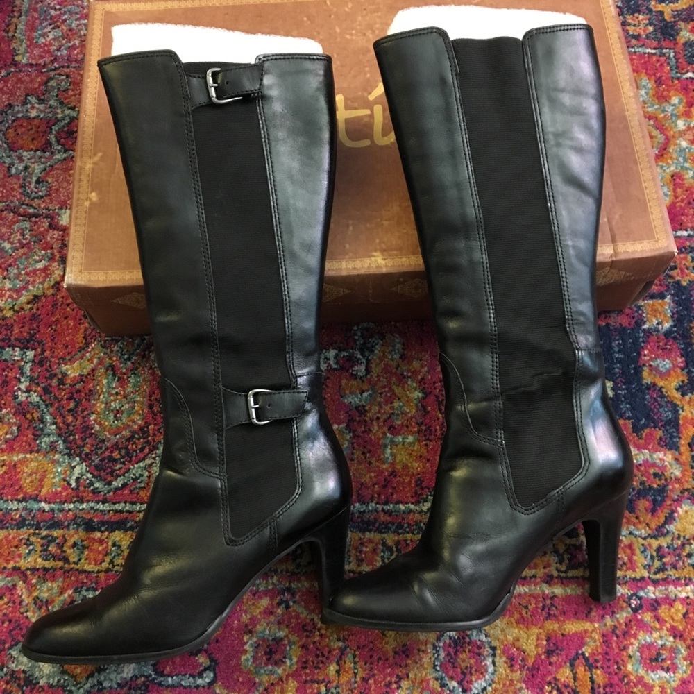 Lovely Matisse dress boots